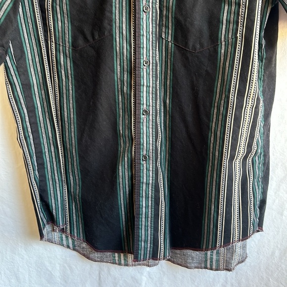 American Hero vertical stripe button-down shirt, size L - Picture 3 of 8